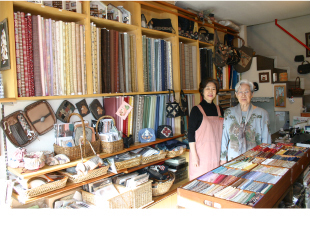 店舗写真1